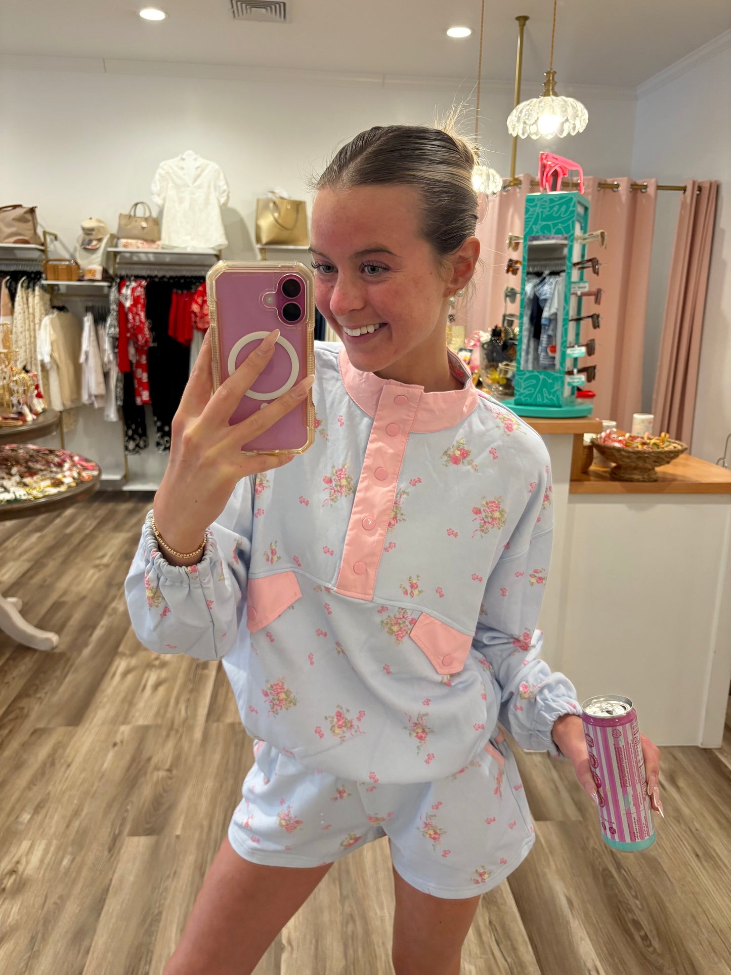 Lilly Floral Pullover