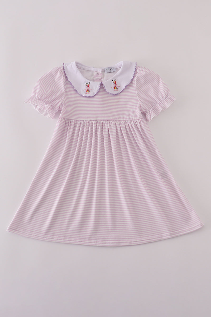 Little Girls Embroidery Crayon Collar