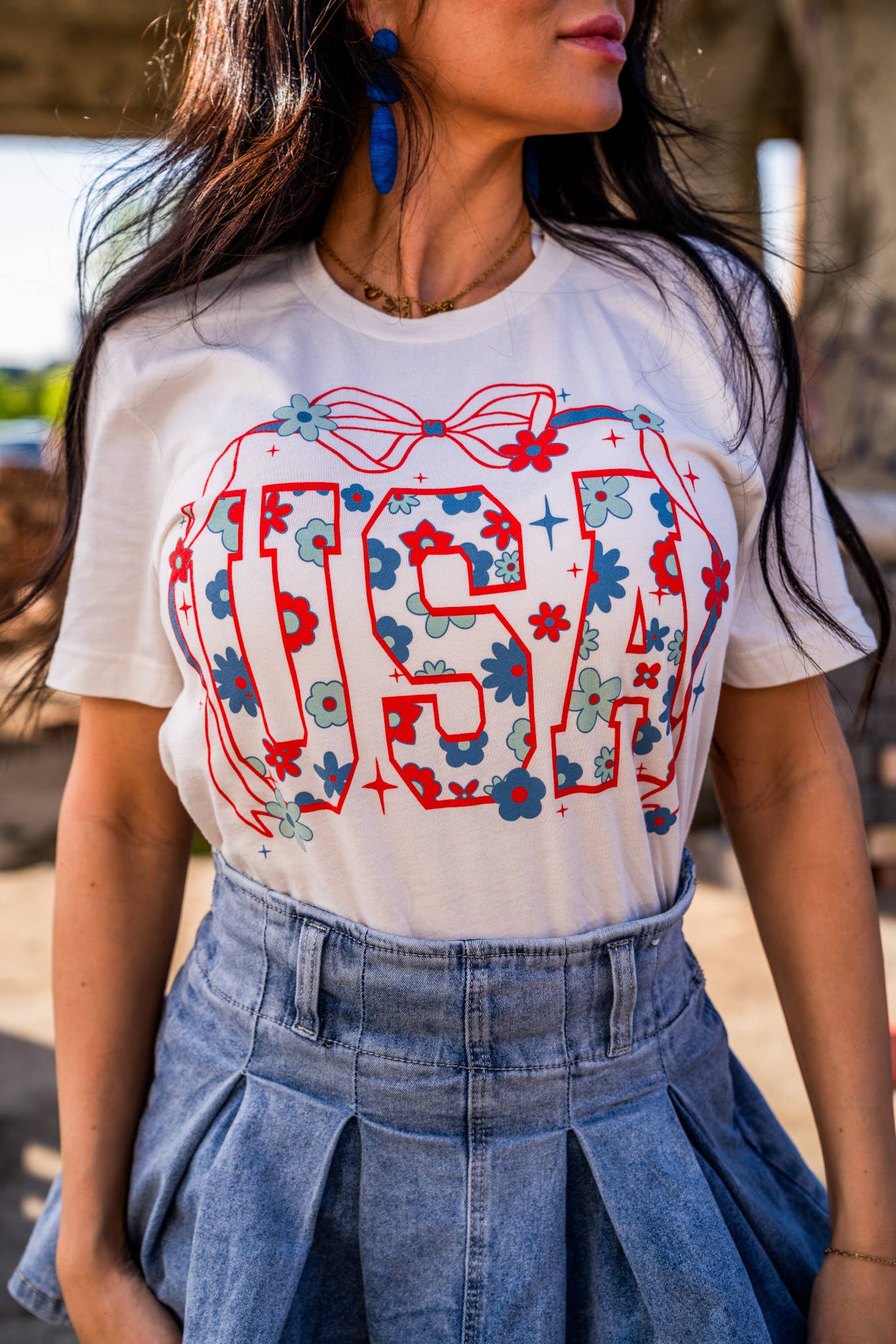 USA Bow Vintage White Tee