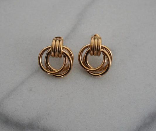 CHANSUTT PEARLS Eden Earrings