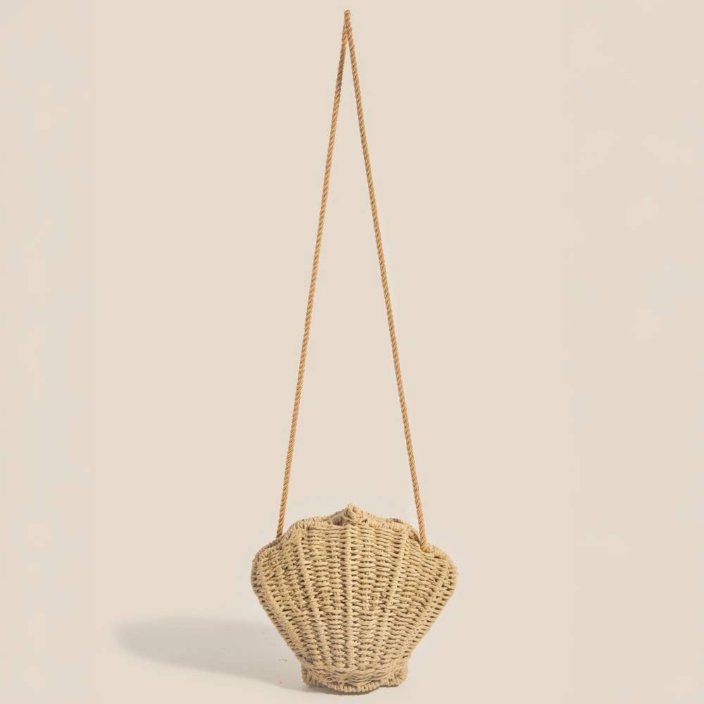 Straw Braided Seashell Bag