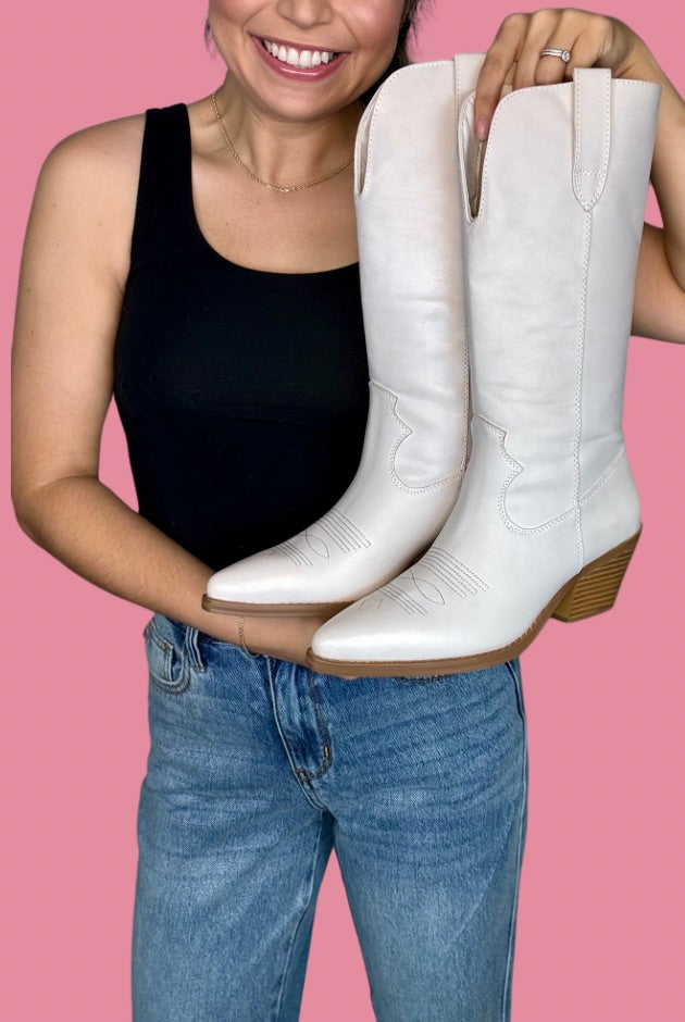 Selena Distressed White Boot