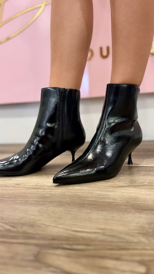 Thymus Faux Leather Kitten Heel Boots
