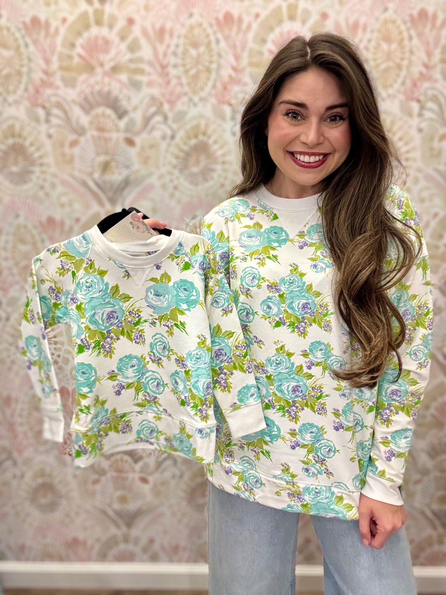 The Beaufort Bonnet Company Women's Cassidy Comfy Crewneck Princess Grace Rose (Blue) with Worth Avenue White